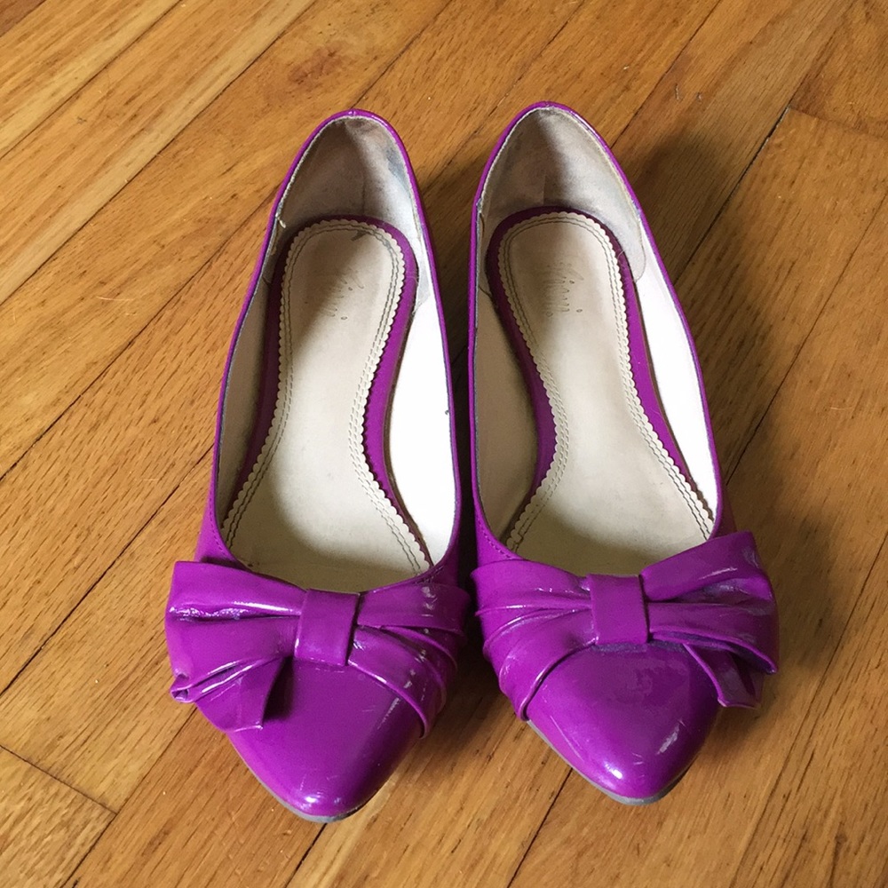 Pink flats